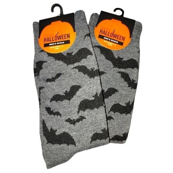 NEW Mens Halloween Bats Spooky Crew Novelty Socks Size 6-12 - Picture 1 of 1